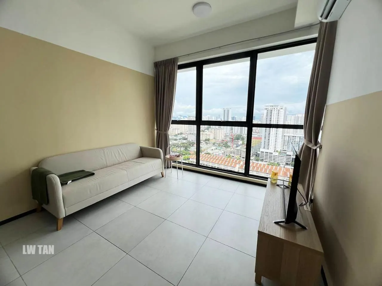 Urban Suites Sea & City View Apartment Jelutong