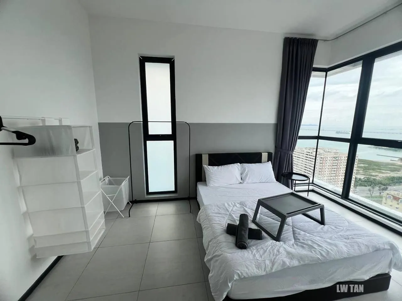 Urban Suites Sea & City View Apartment Jelutong